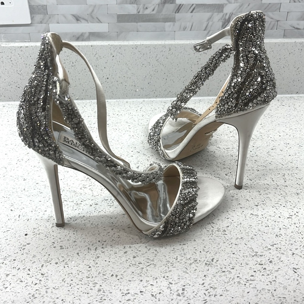 Badgley Mischka Heels